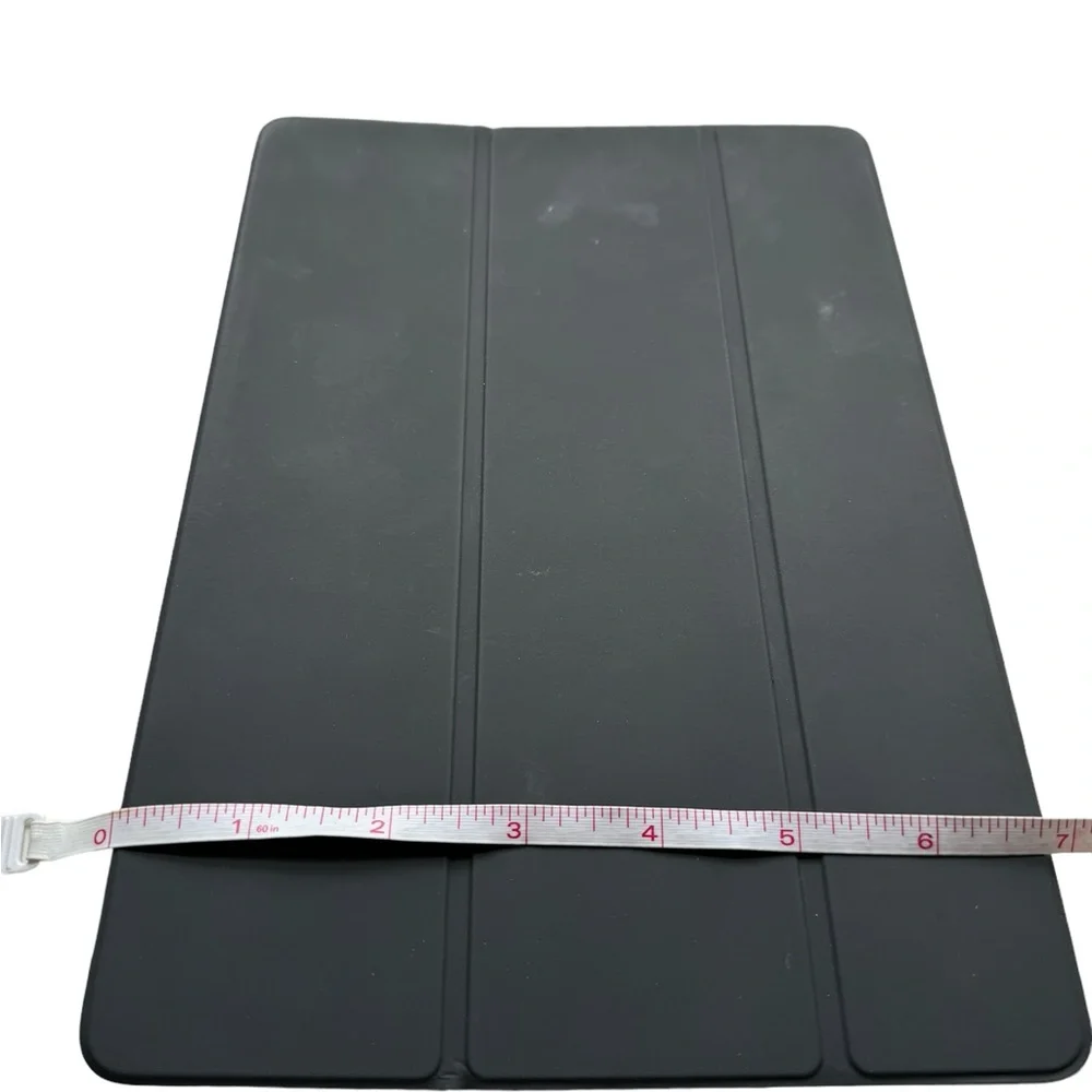 iPad Smart Cover in Grey. GUC